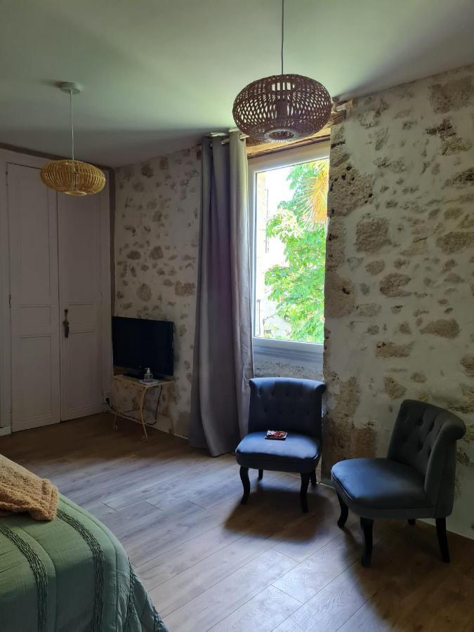La Boheme Bed & Breakfast Кондом Екстериор снимка