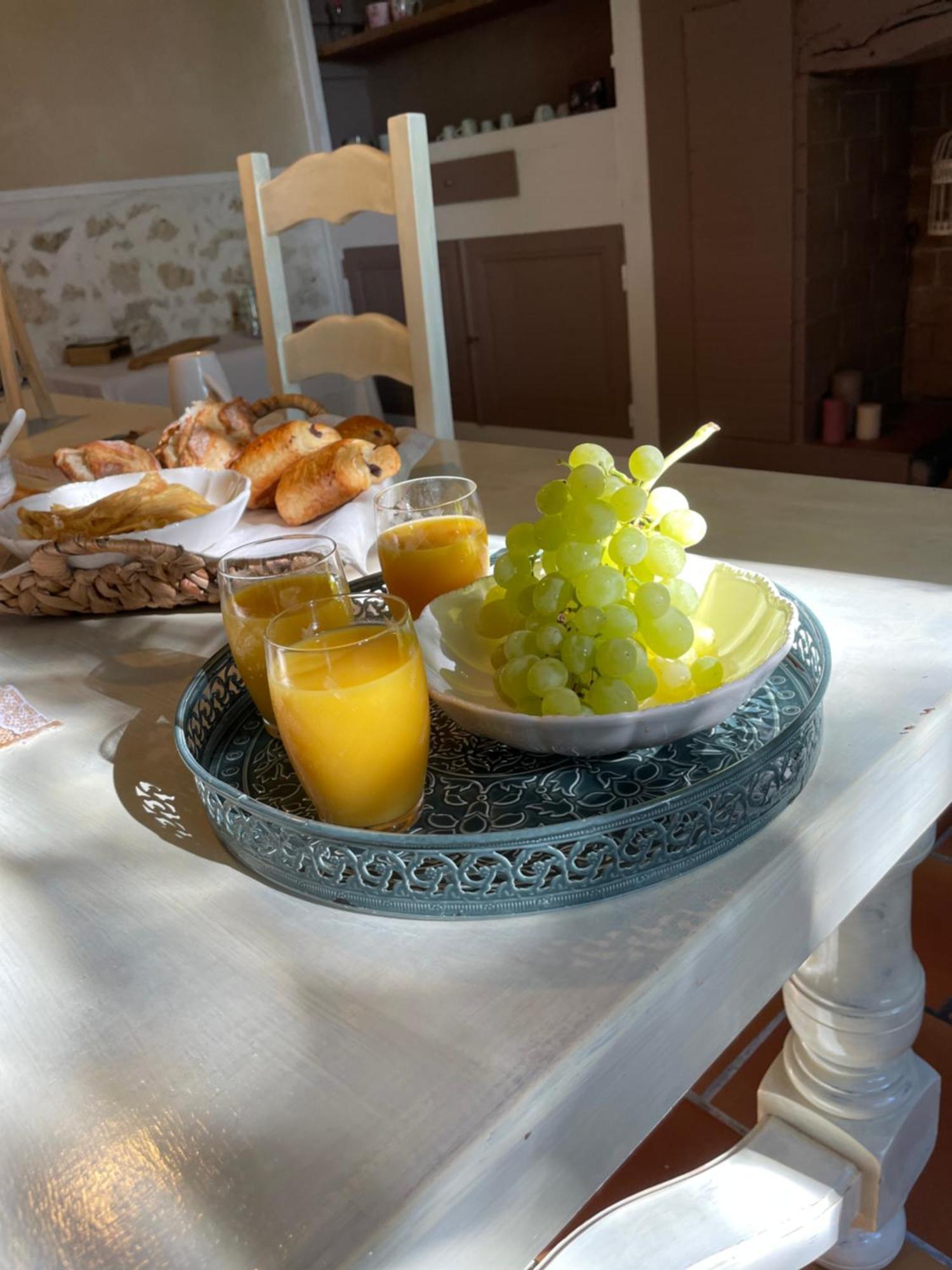La Boheme Bed & Breakfast Кондом Екстериор снимка